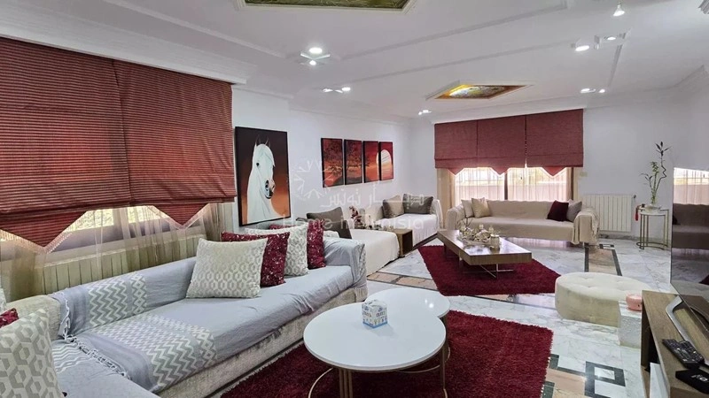 6+1-Villa mit Parkplatz in Sousse, Tunesien