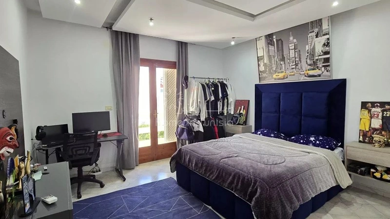 6+1-Villa mit Parkplatz in Sousse, Tunesien