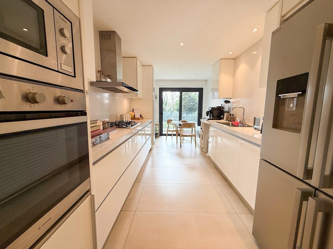 蒙得维的亚,乌拉圭 240 m2 带停车位的公寓