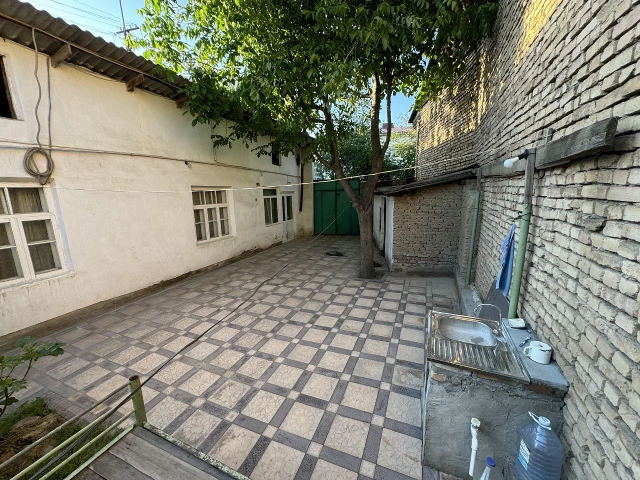 乌兹别克斯坦撒马尔罕 240 m2 带花园的房屋