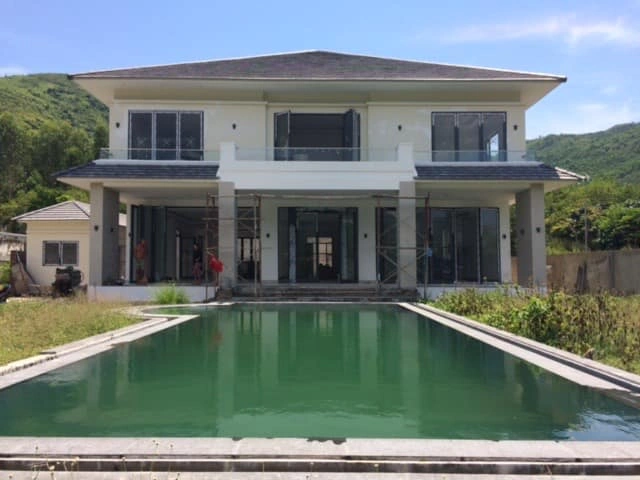 芽庄宁静区域的1752 m²别墅