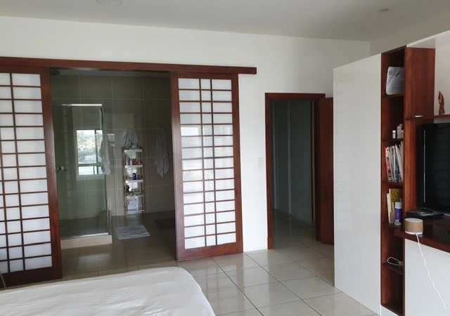 Haus 4+1 mit offenem Pool in Port Vila, Vanuatu