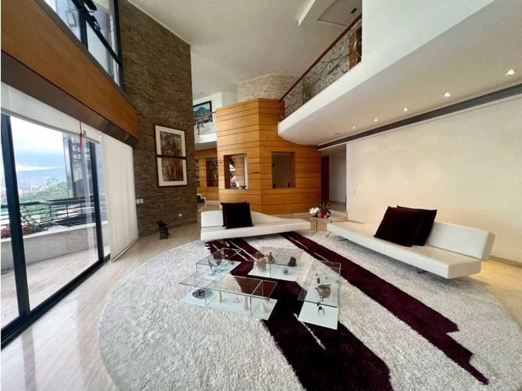 Penthouse 6+1 mit Panoramablick in Caracas, Venezuela