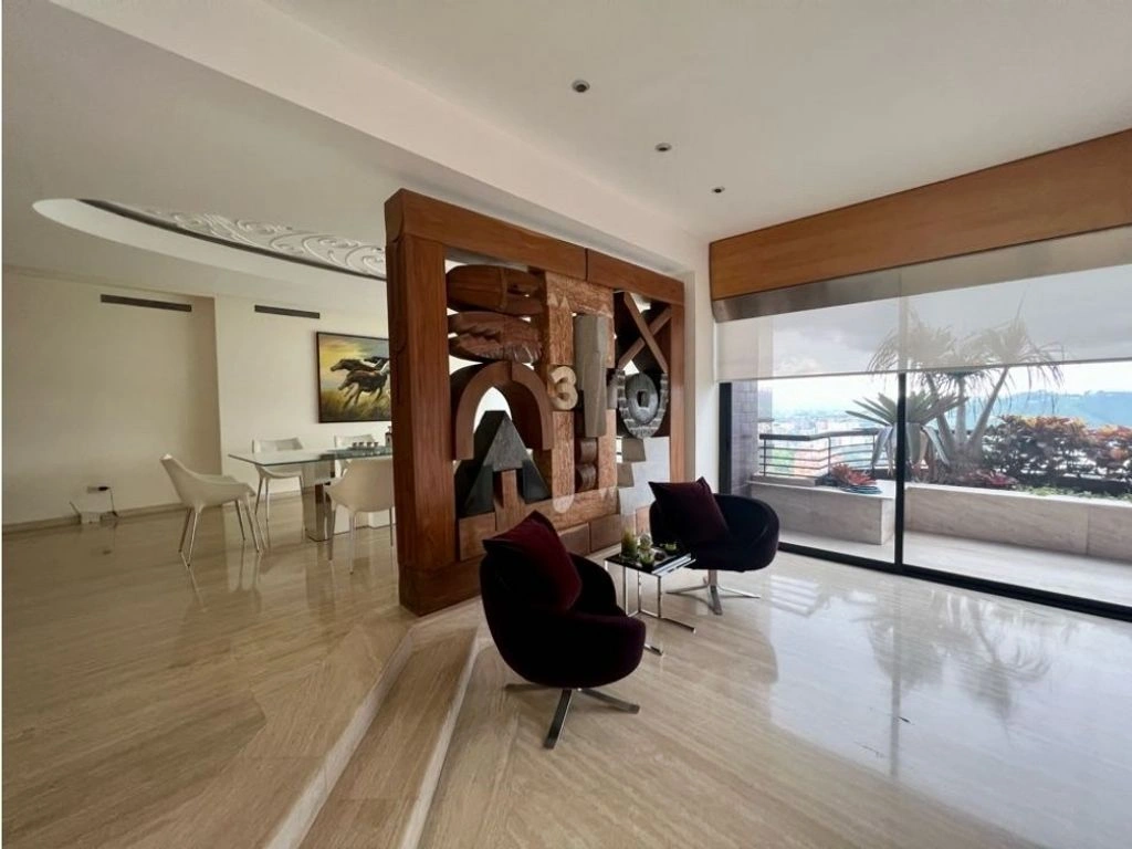 Penthouse 6+1 mit Panoramablick in Caracas, Venezuela