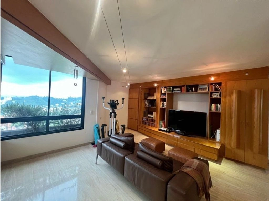 Penthouse 6+1 mit Panoramablick in Caracas, Venezuela