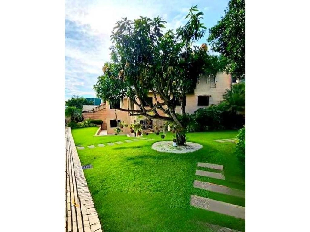 委内瑞拉瓦伦西亚市 650 m2 带停车位住宅