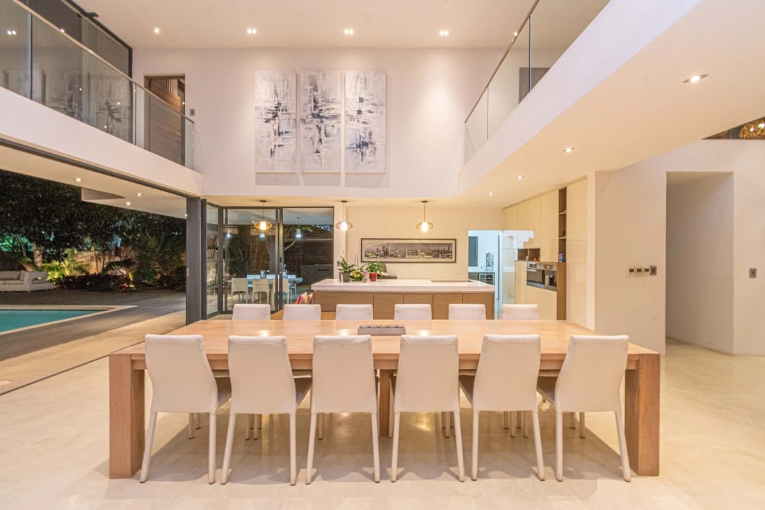 南非约翰内斯堡 600 m2 带壁炉住宅