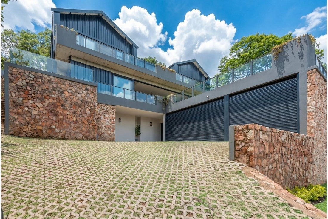 Casa 648 m² con piscina al aire libre en Johannesburgo, Sudáfrica