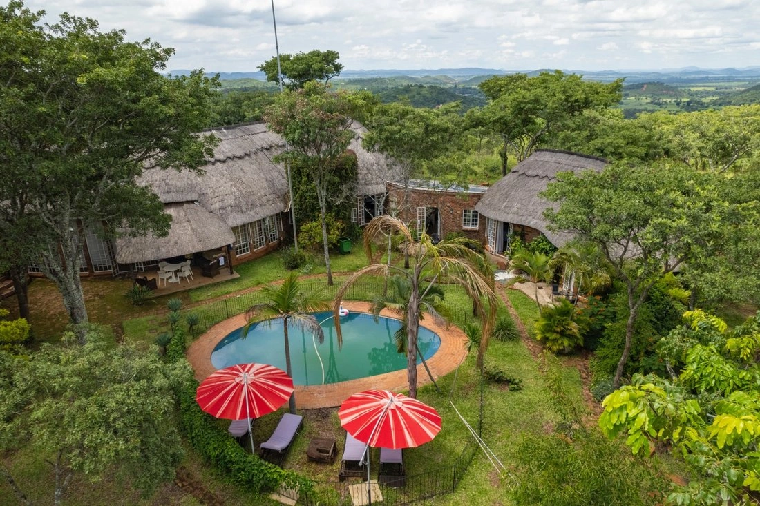 位于津巴布韦哈拉雷的带壁炉房屋