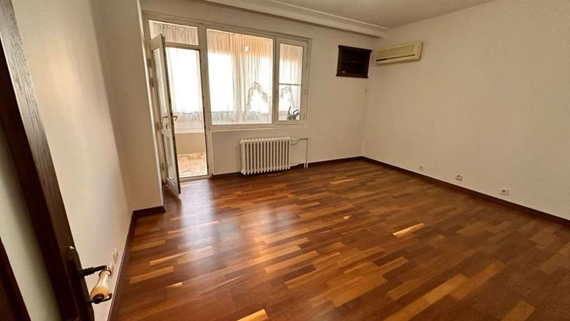 रेहटबे क्षेत्र में प्रतिष्ठित 320 म2 अपार्टमेंट, अडाना, टर्की