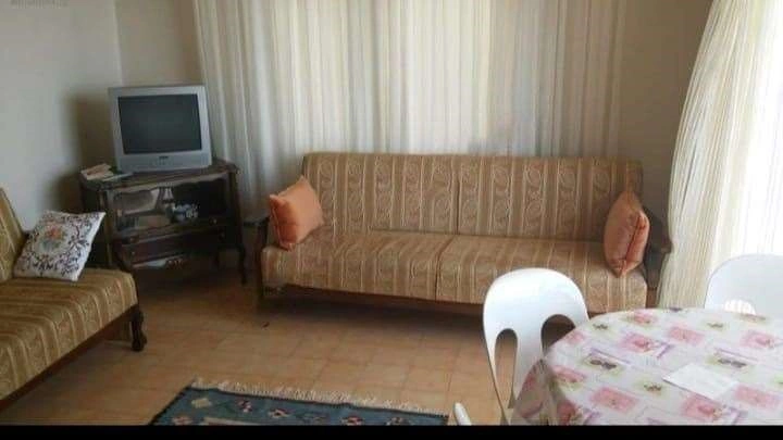 아르무틀루 바이르에 위치한 85 m2 가구가 완비된 아파트