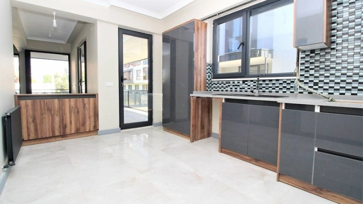 منزل فسيح مكون من 4 غرف نوم في يالوفا، تركيا