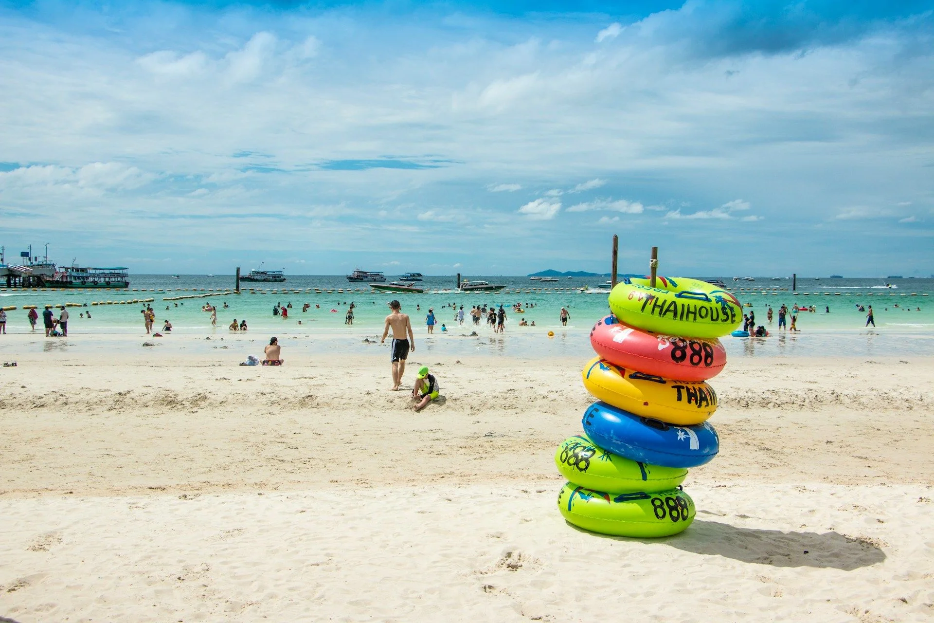 Low Fee International Transactions to Pattaya, Thailand | VelesClub Int.