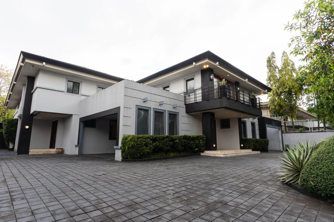 菲律宾马卡蒂市1371平方米独特住宅