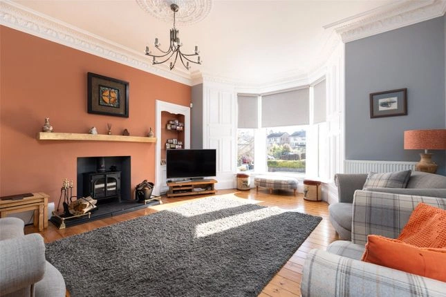 धूप से भरा 5+1 घर — पर्थ, स्कॉटलैंड