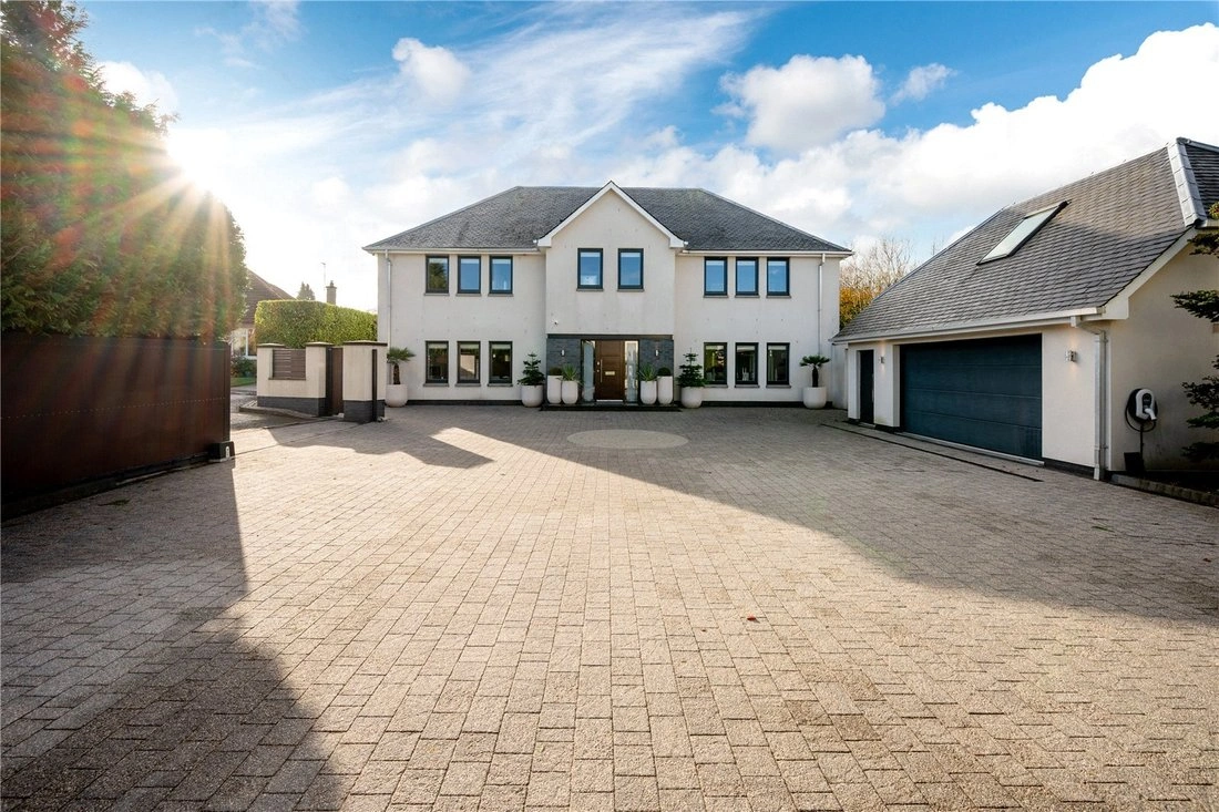 एडिनबरा, यूनाइटेड किंगडम में फायरप्लेस सहित 410 m2 का घर