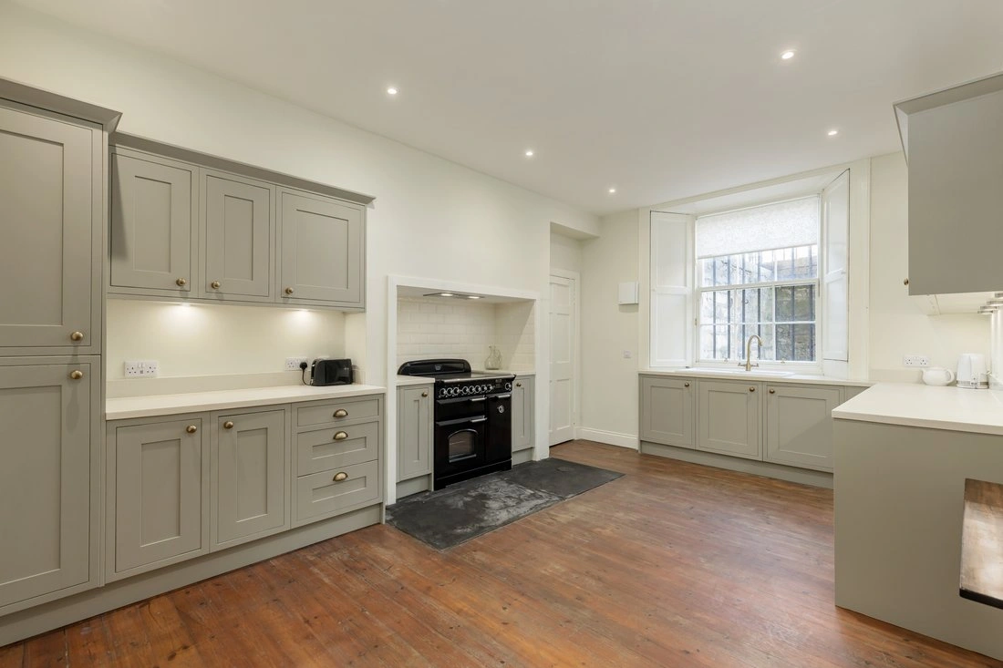 英国爱丁堡 6+1 城市景观住宅