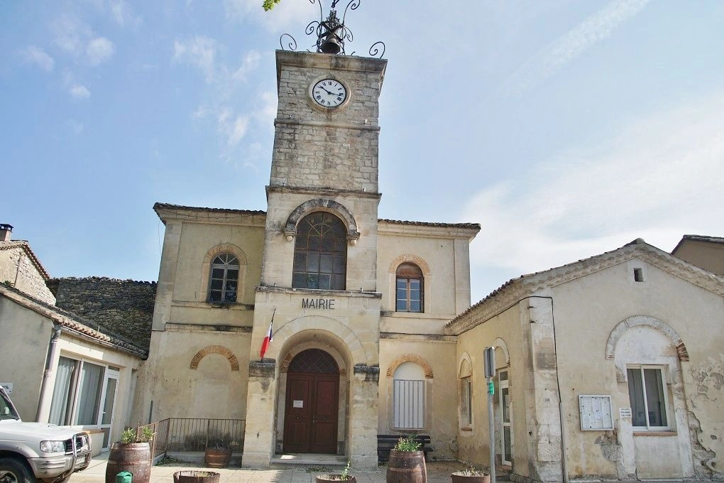 image city Saint-Roman