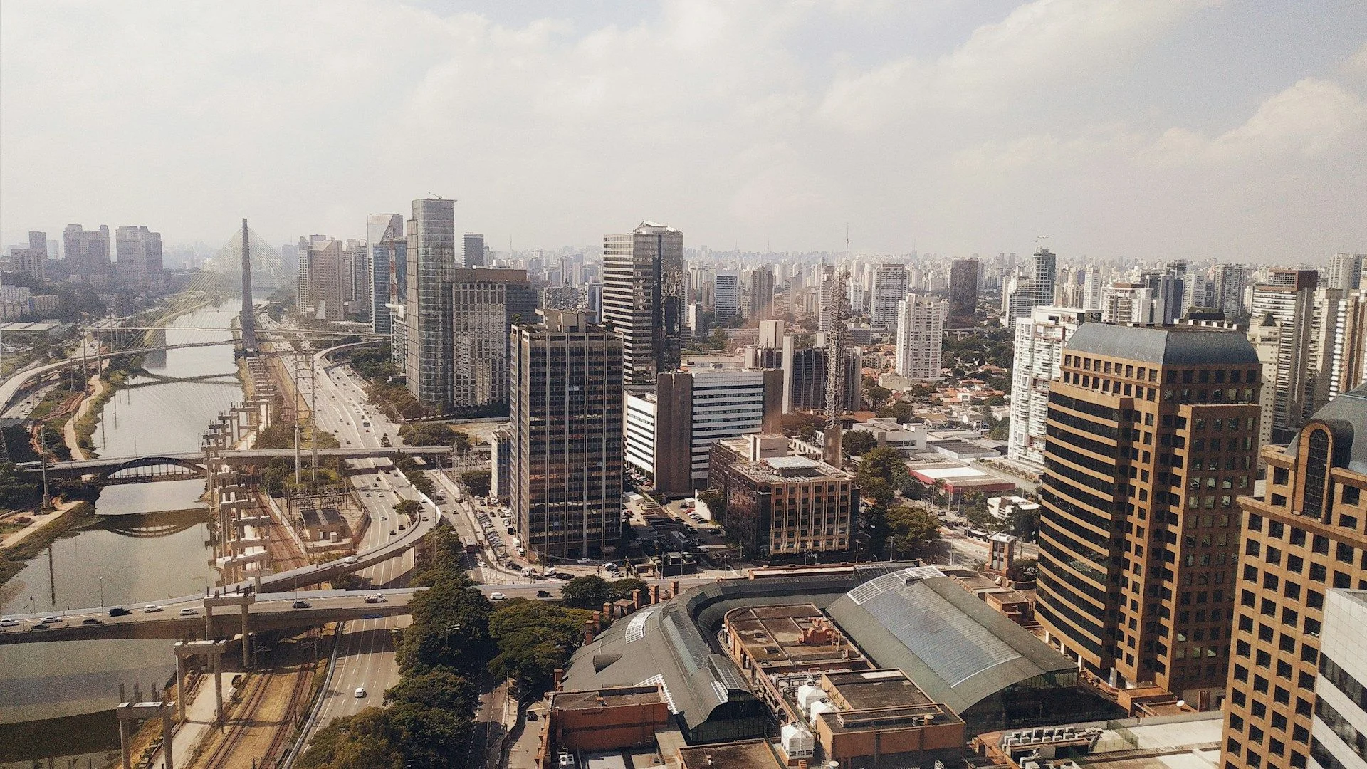 Sao Paulo'daki En İyi İkinci El Gayrimenkuller – Özenle Seçilmiş İkinci El Evler | VelesClub Int.