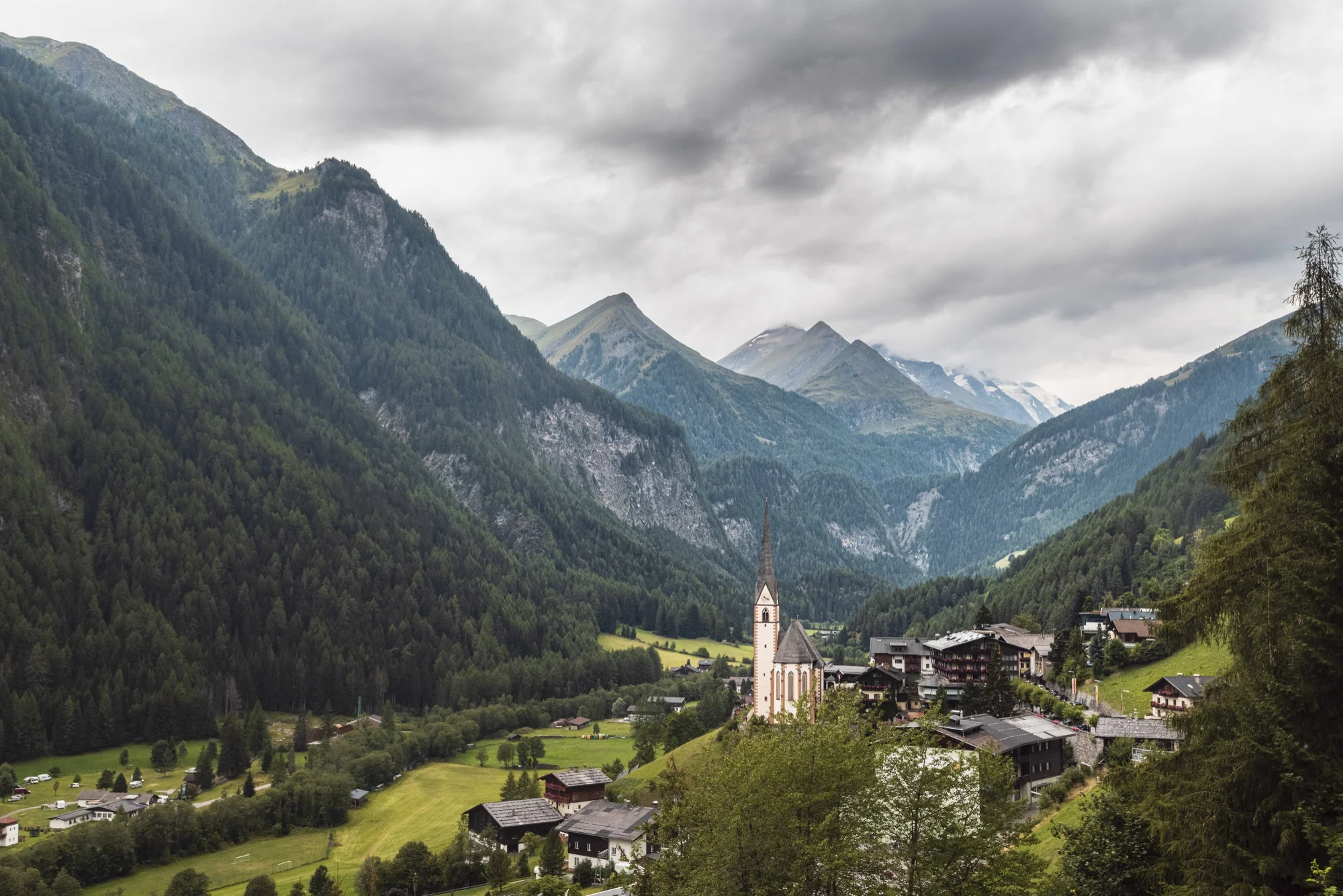 Propiedades de Inversión Multifamiliares en Alta Austria – Diversificación de Cartera | VelesClub Int.