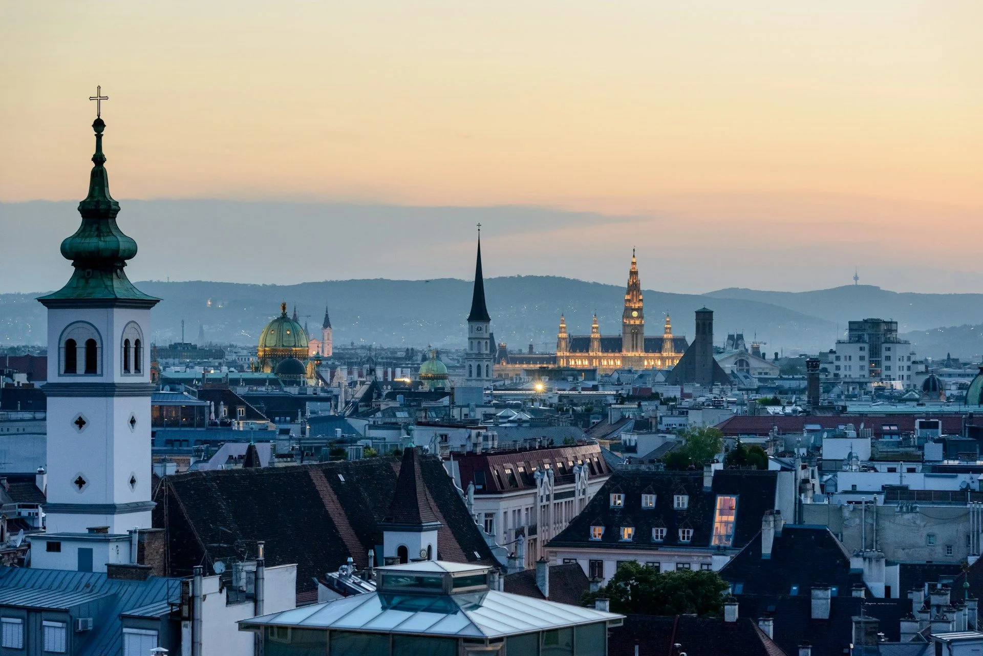 Compra de propiedades para inversión en Viena – Ofertas exclusivas | VelesClub Int.