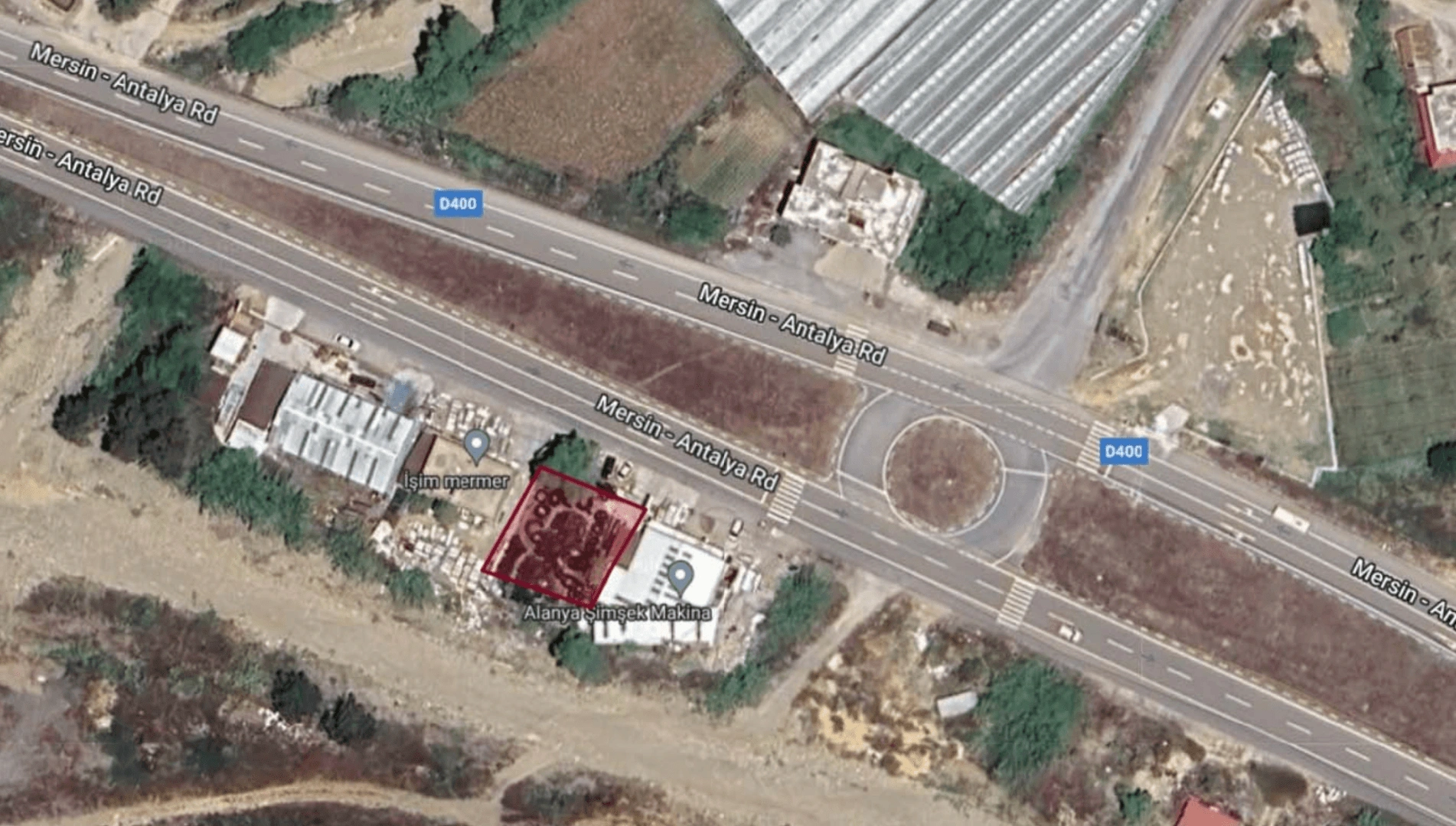 Plots for construction of apartments and villas in Yeşilez
