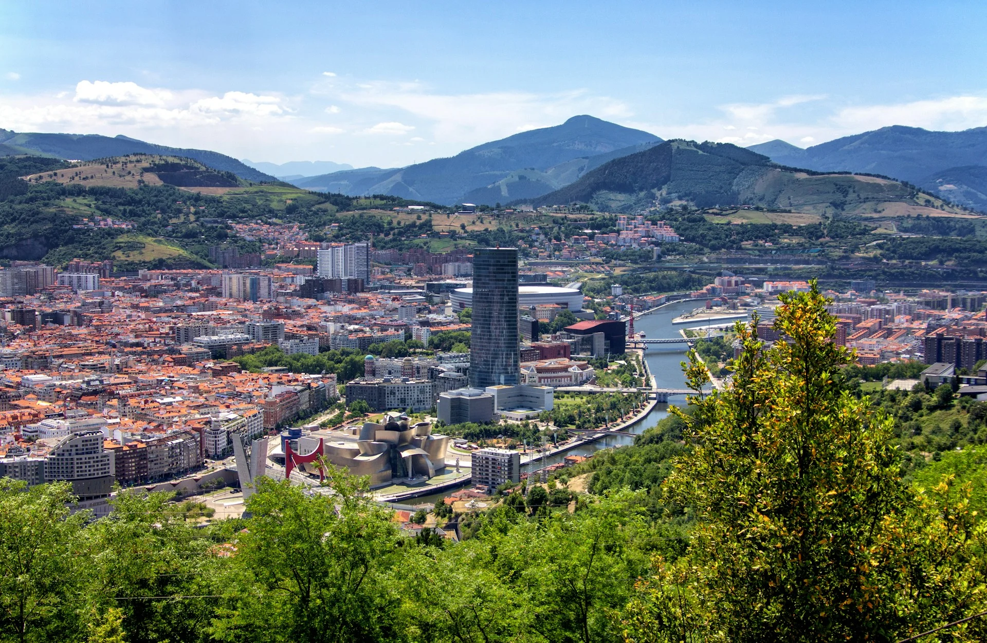 Freight Forwarding in Basque Country - Domestic forwarding support | VelesClub Int.