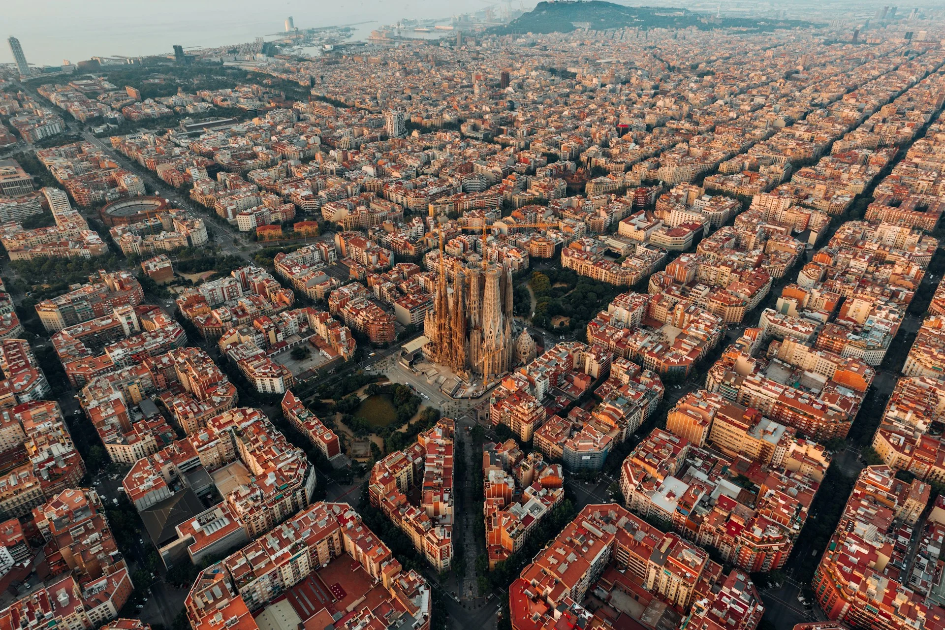 Pay Solutions in Сatalonia — API access & concierge | VelesClub Int.