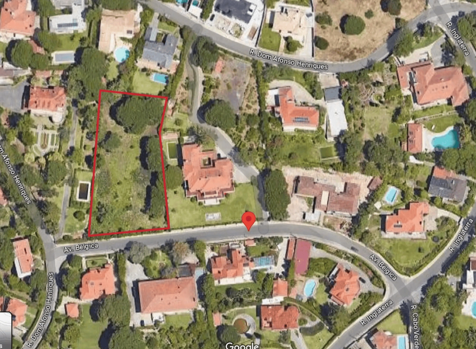 Residential plot in Estoril, Portugal