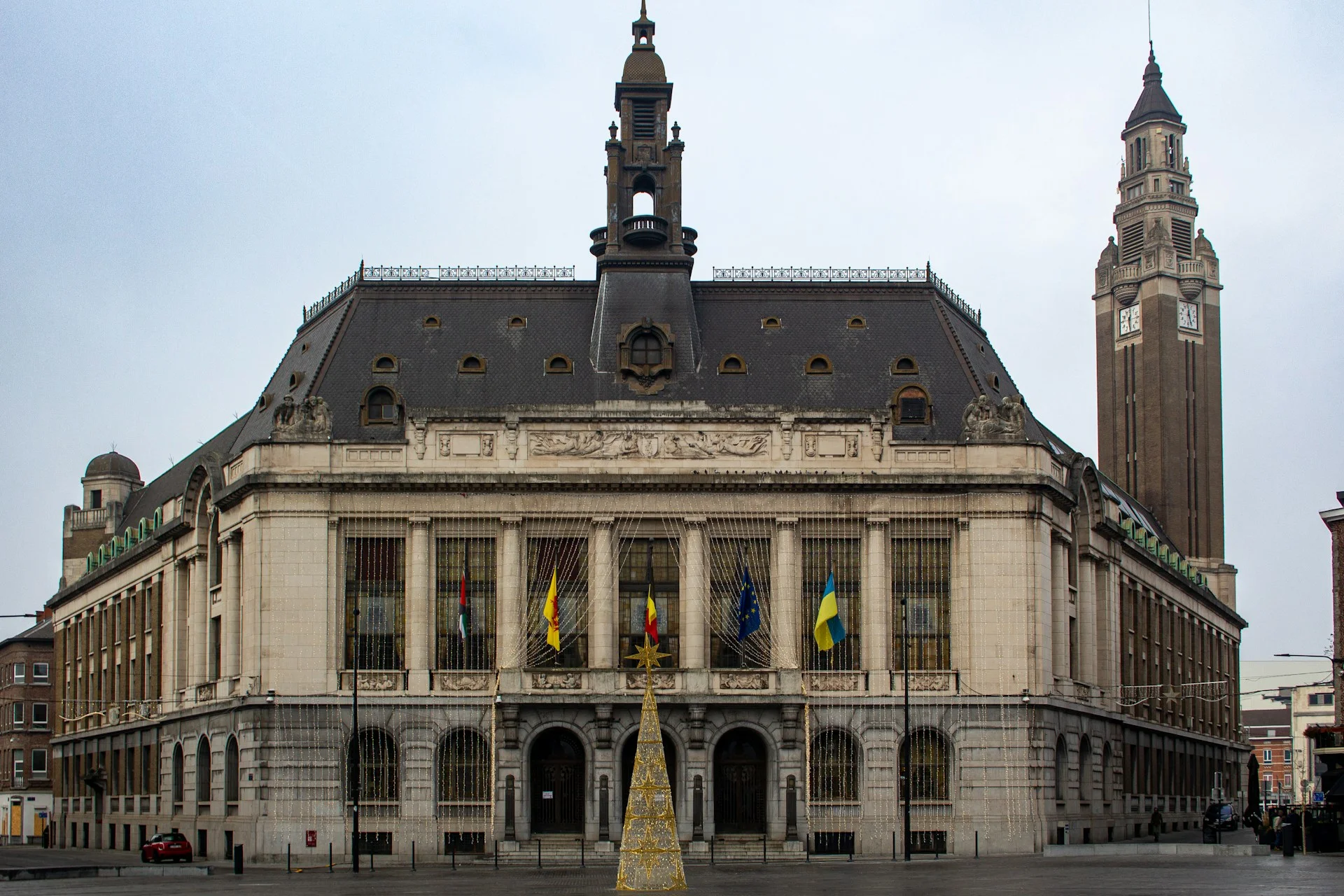 Second-Hand Realty in Charleroi – Expert Listings | VelesClub Int.