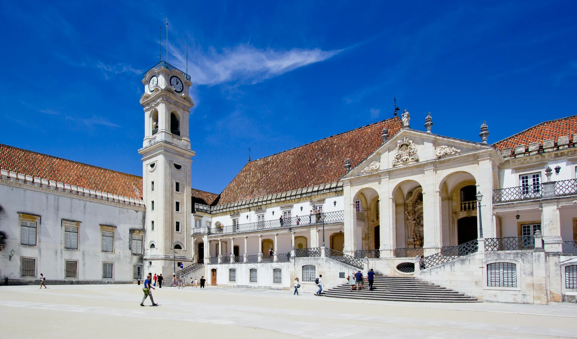Logistics from Coimbra - Export shipping support | VelesClub Int.