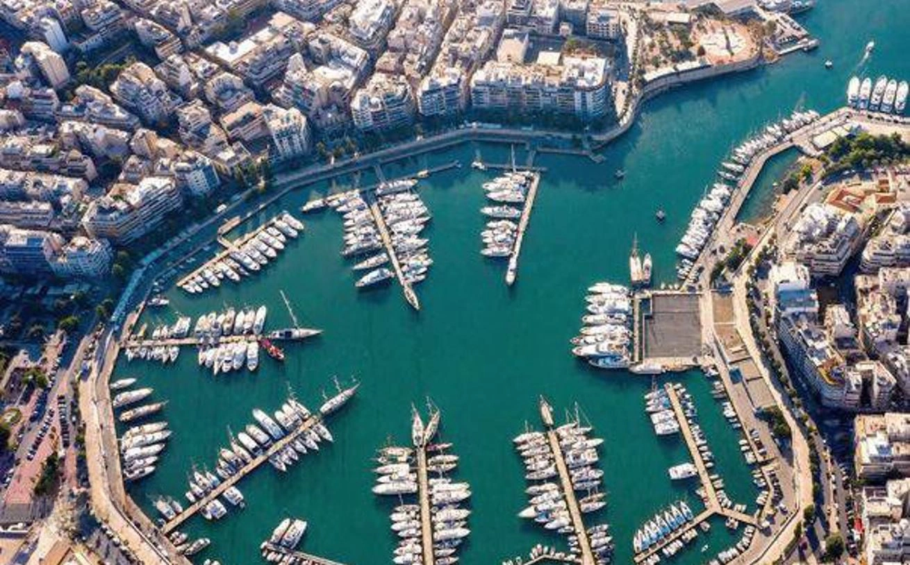 Atina, Pire bölgesindeki konut kompleksi