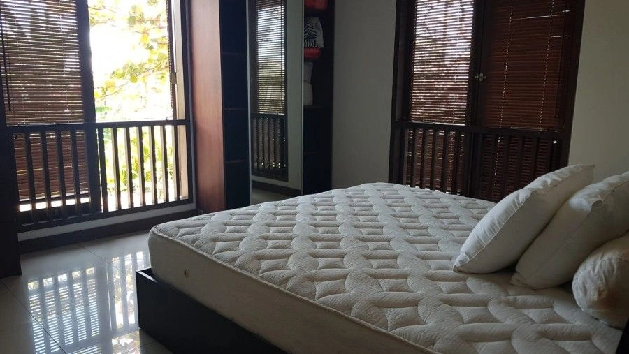 Cosy villa 200 m² with large grounds in South Denpasar, Bali