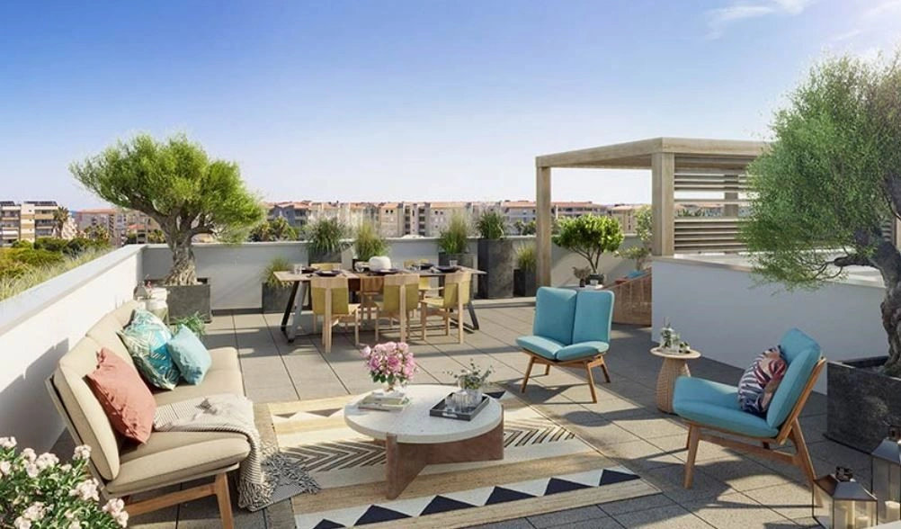 Luxury apartments in France, between Nice and Cannes