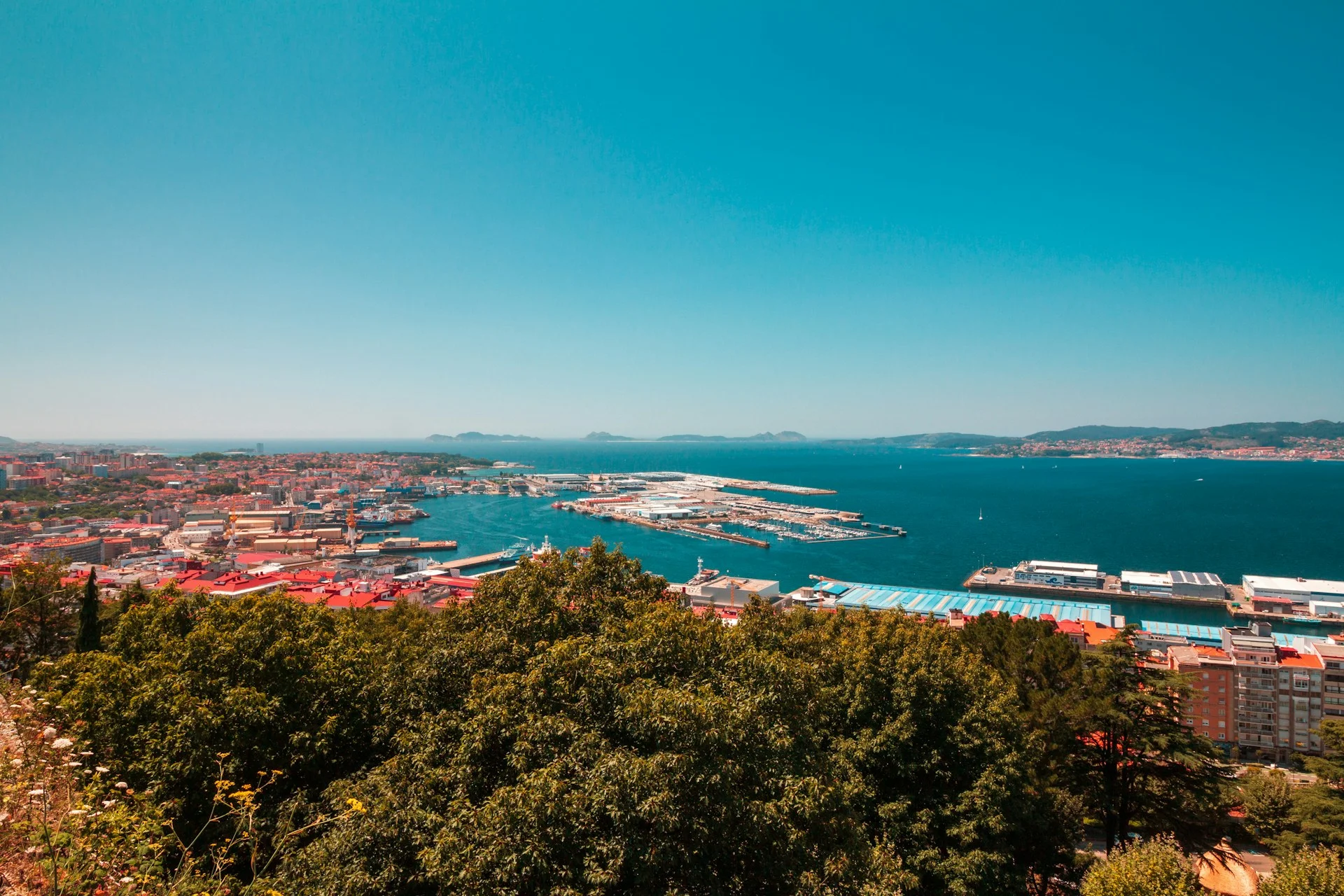 Cross-Border Transactions from Galicia of Spain - legal review & escrow | VelesClub Int.