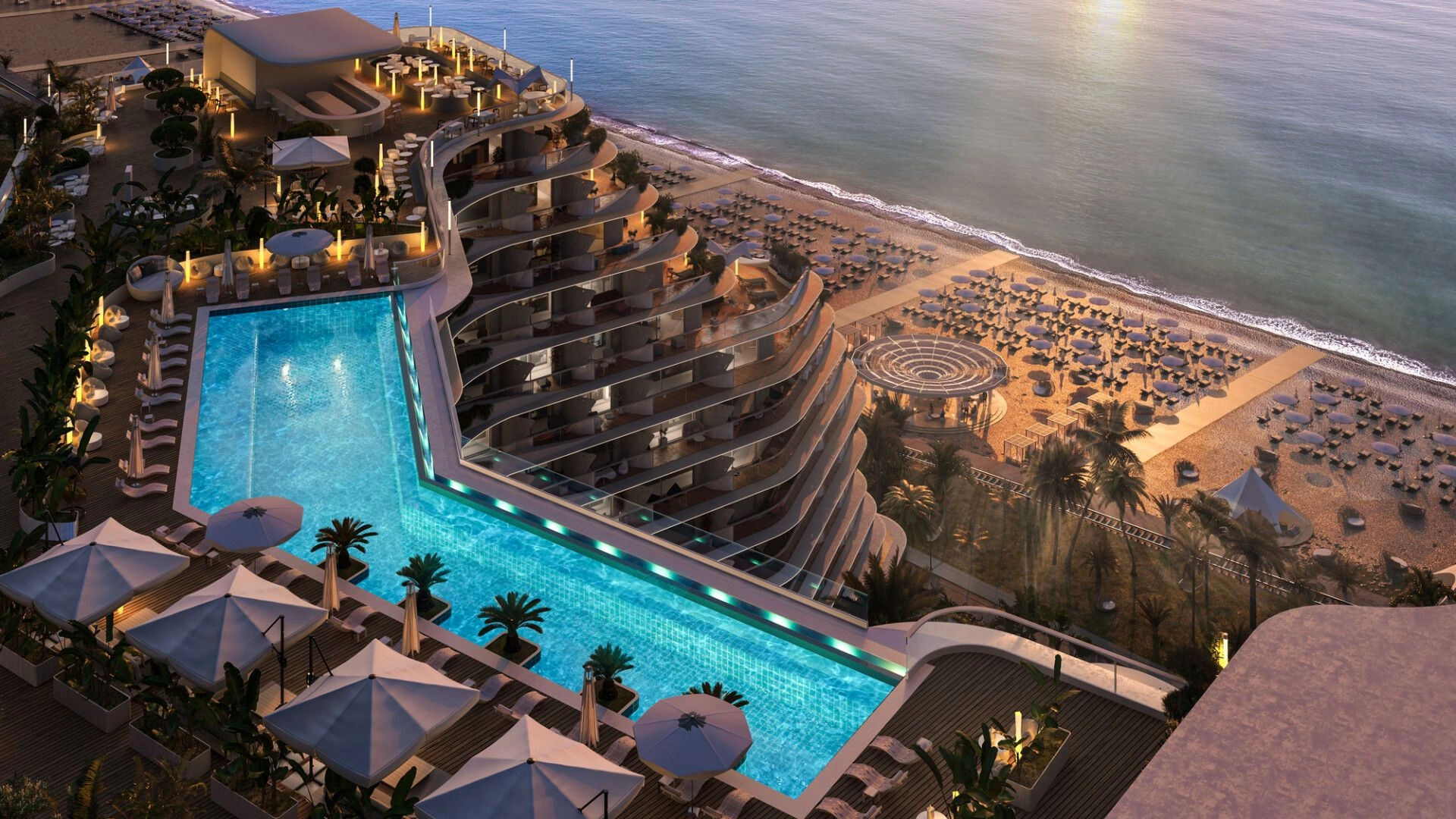 مجتمع مسکونی لوکس 15 طبقه در خط اول دریا