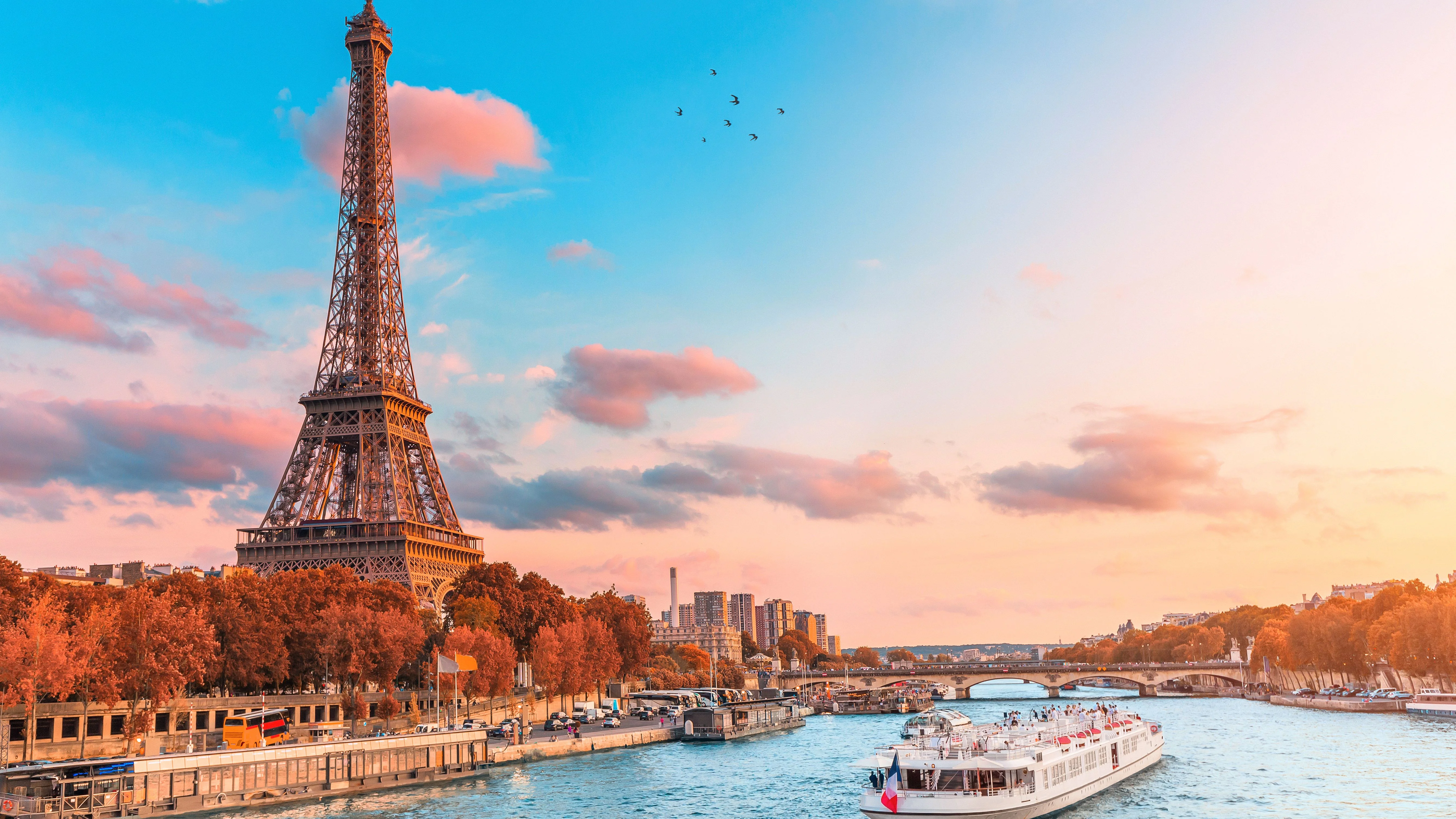 Exploring the Lower Echelons: France's 10 Lowest Paid Professions