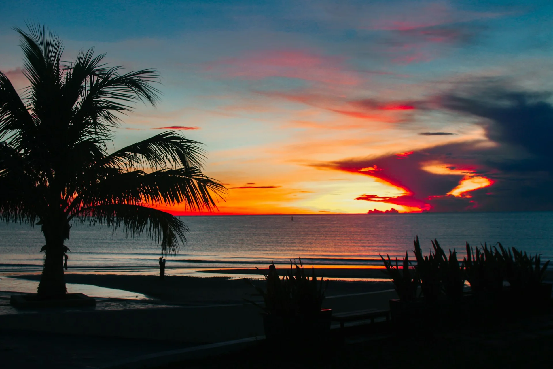 How to Get Residence Permit in Hua Hin, Thailand – Investor Visa | VelesClub Int.