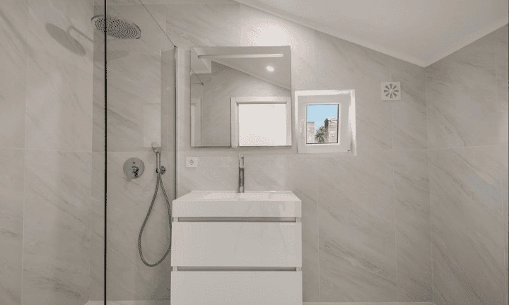 Beautiful renovated house on the Silver Coast of Portugal