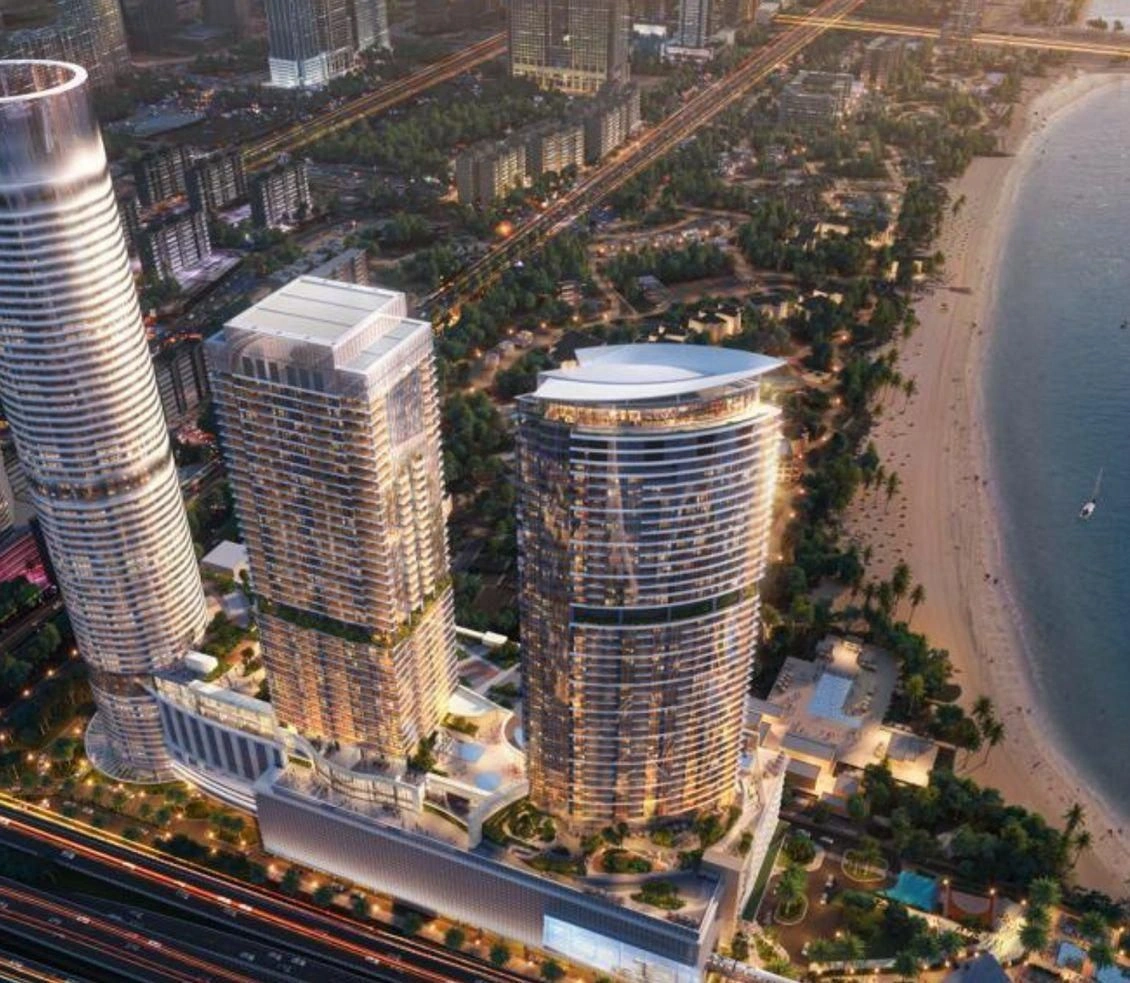 Luxurious residential complex on an artificial island with access to the Dubai beach