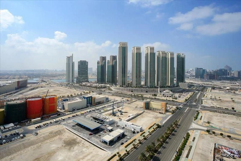 مجمع سكني حديث بالقرب من مركز أبوظبي