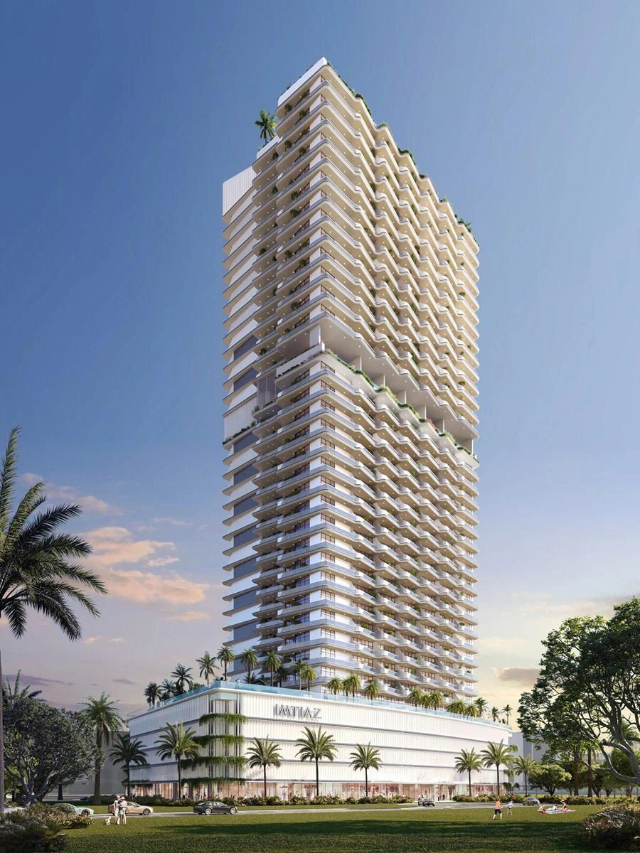 مجموعة سكنية فاخرة مع حمامات سباحة في دبي