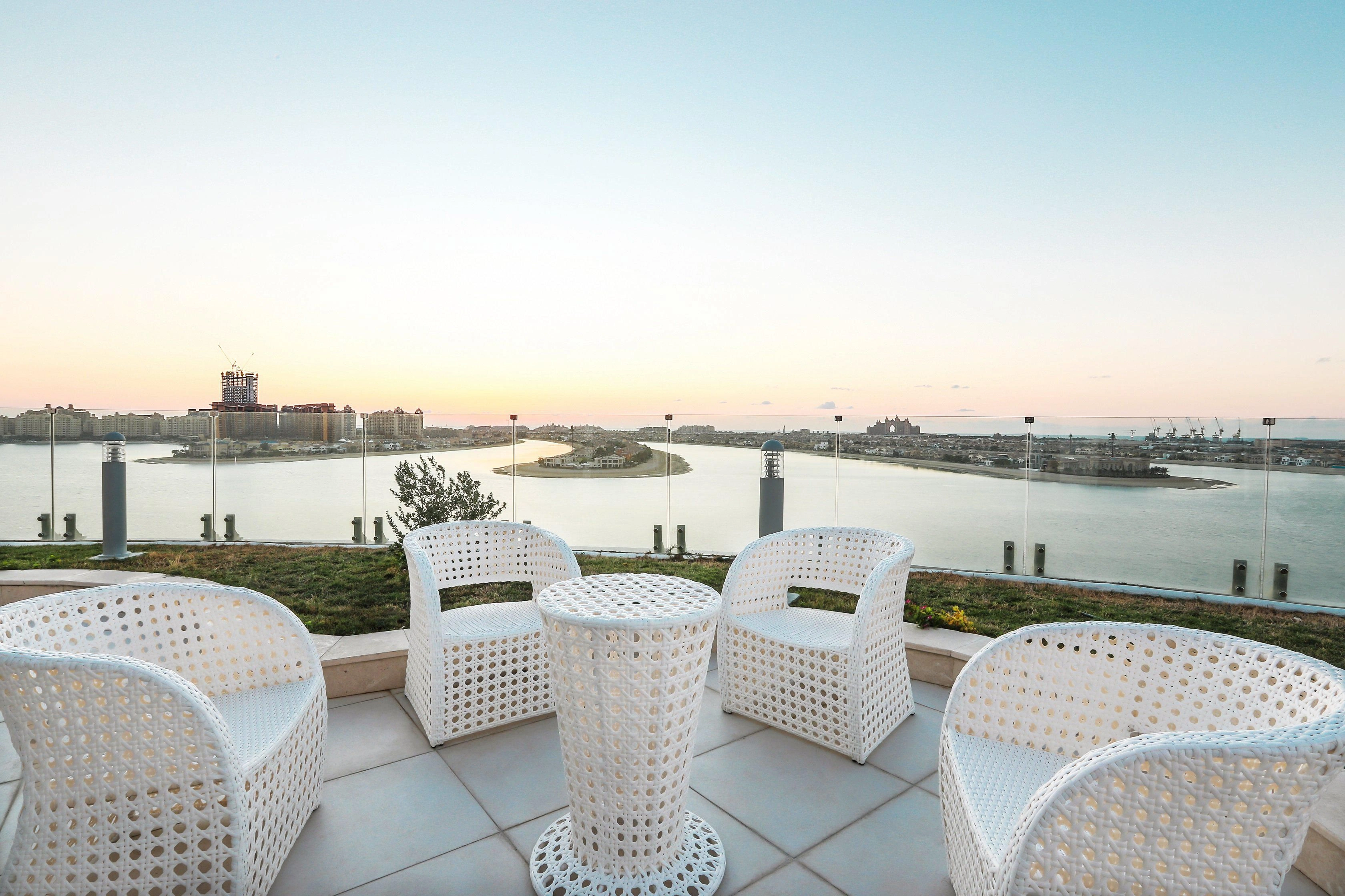 مجتمع مسکونی الیت با ساحل اختصاصی در دبی