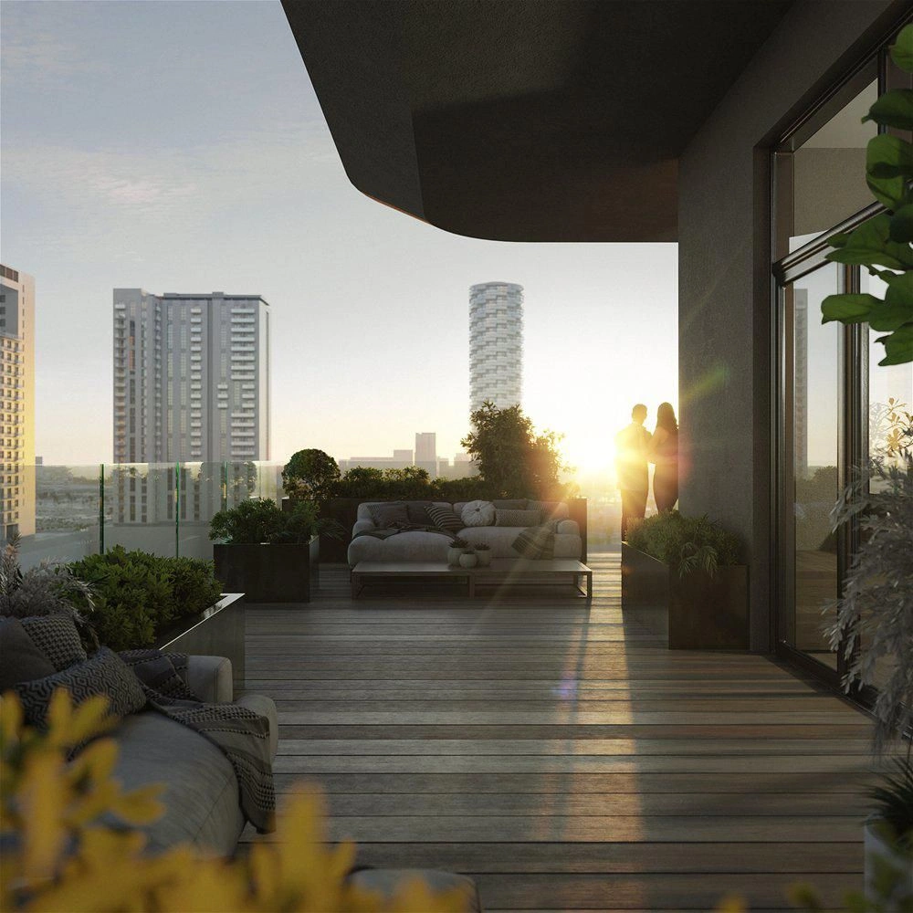 Lüks Konut Kompleksi ile Yüzme Havuzları Dubai'de