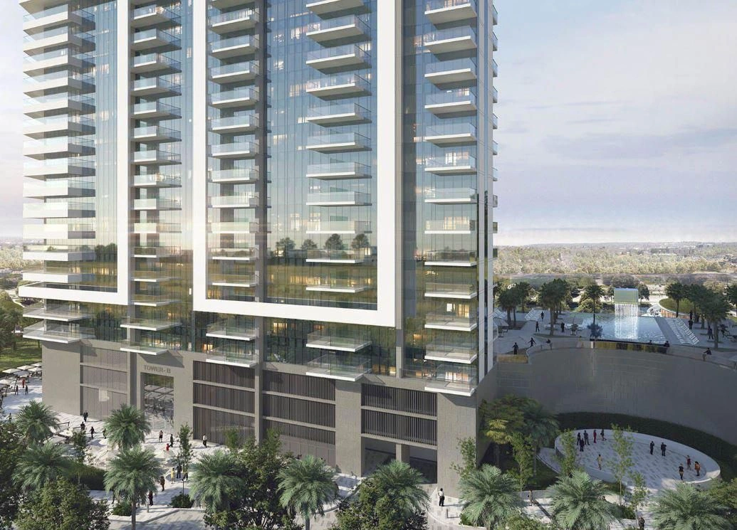 Luxury Residential Complex with Swimming Pools and Golf Club in Dubai