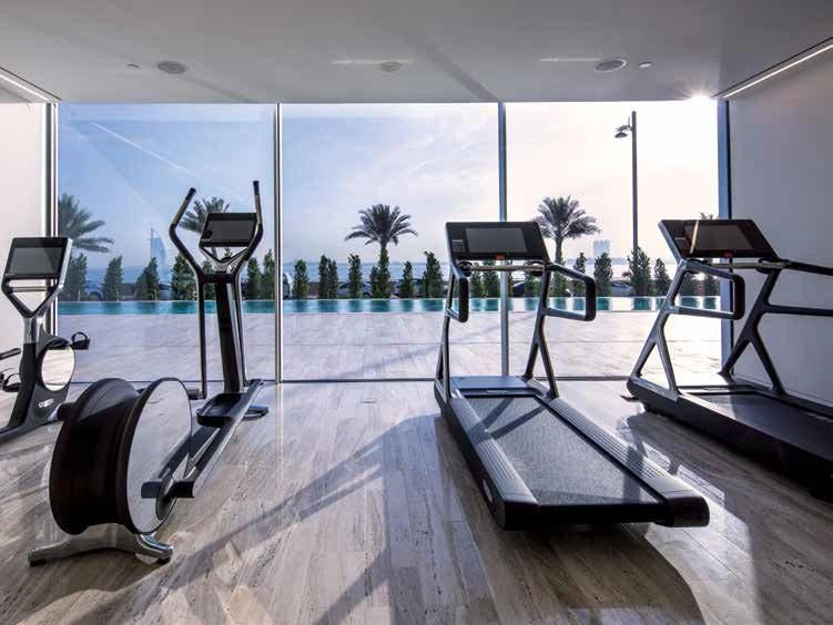 Luxury Residential Complex with Pool and Beach Access, Dubai
