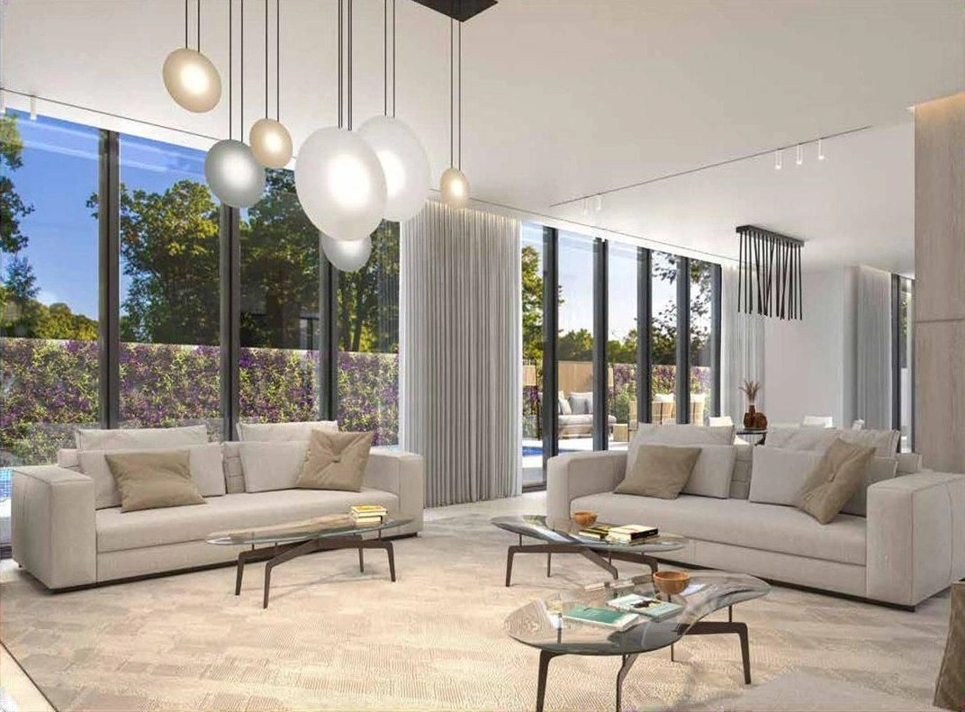 Luxury complex of houses and townhouses in Sharjah