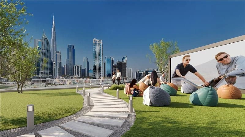 مجمع سكني فخم مع مسبح ومساحة عمل مشتركة في قلب دبي