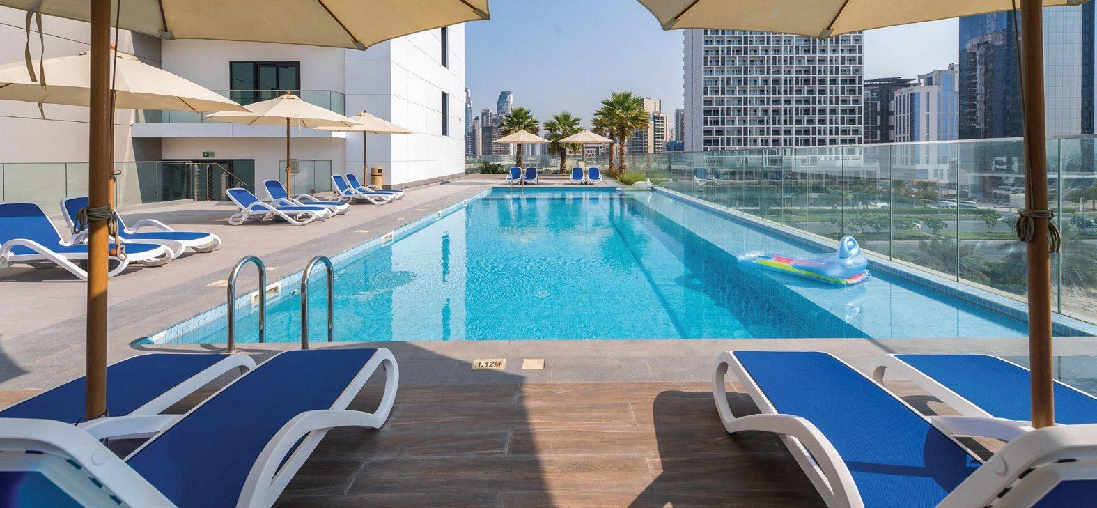 Luxuriöser Wohnkomplex mit Blick auf den Burj Khalifa, Dubai