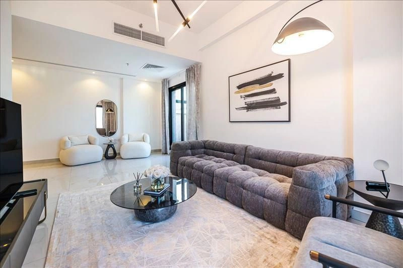 مجمع سكني فاخر بالقرب من المترو في جبل علي، دبي